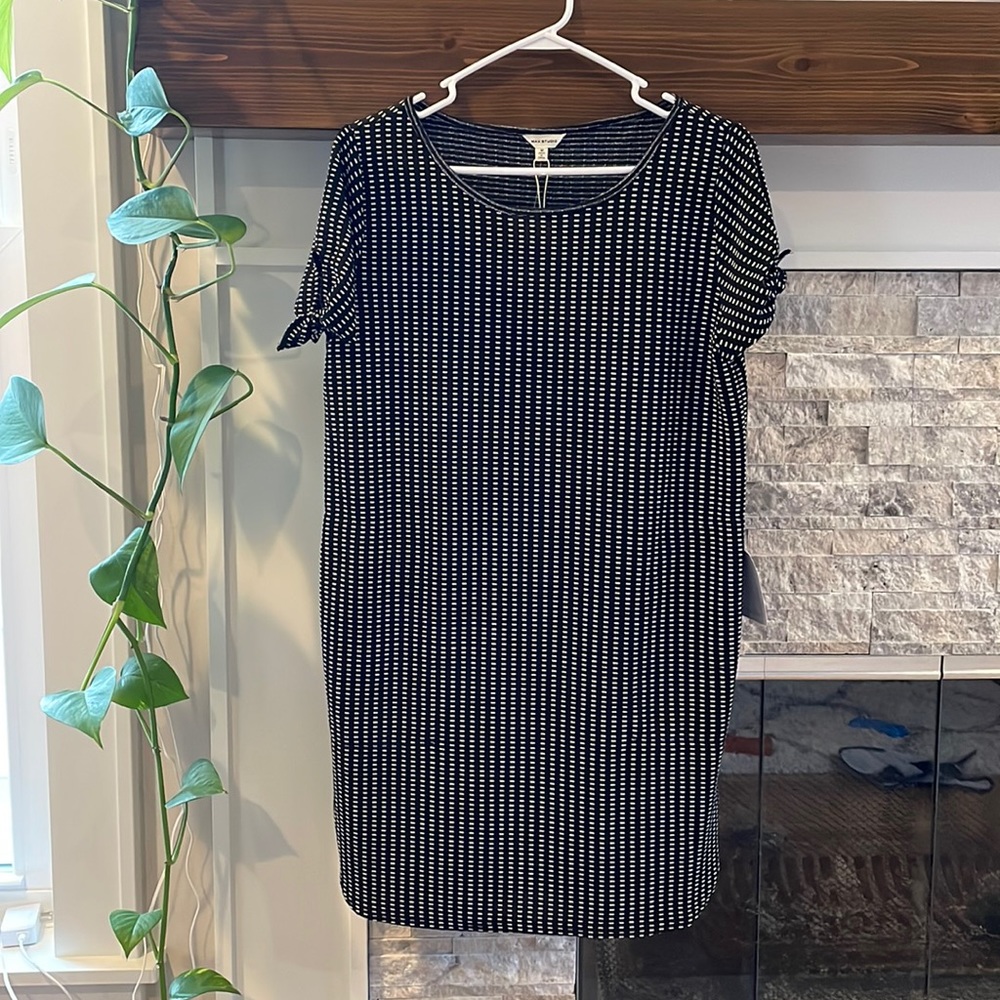 NEVER WORN! Max Studio Shift Dress